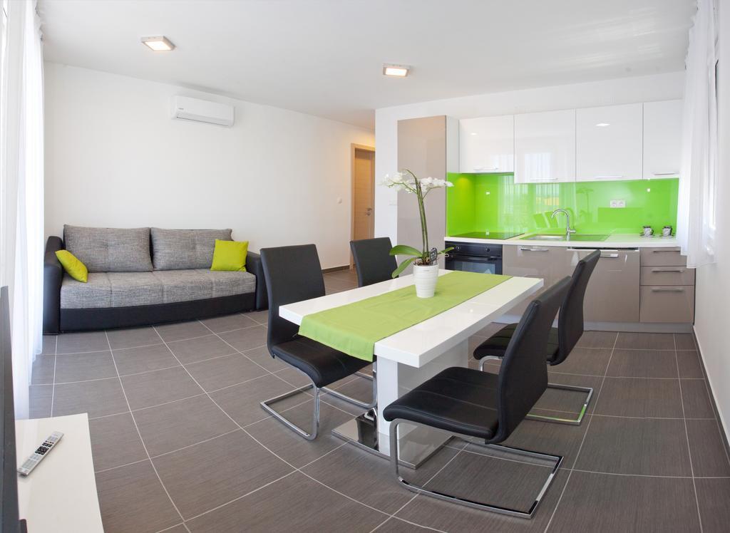 פודסטראנה Apartments Diamond חדר תמונה