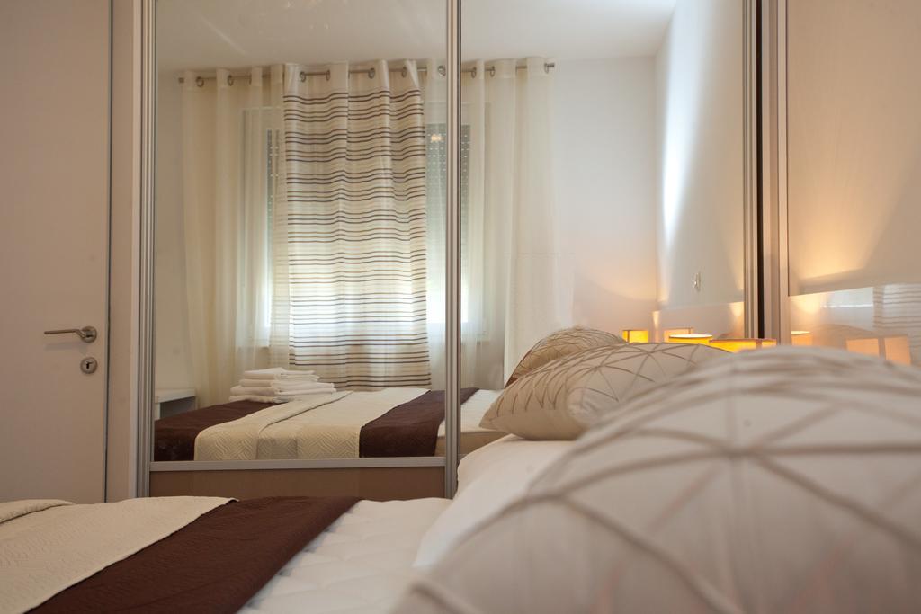 פודסטראנה Apartments Diamond חדר תמונה