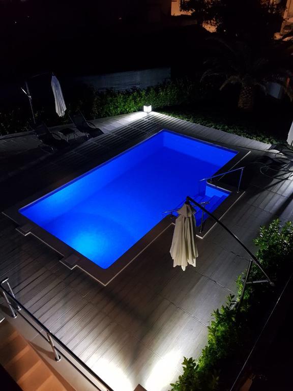 פודסטראנה Apartments Diamond מראה חיצוני תמונה